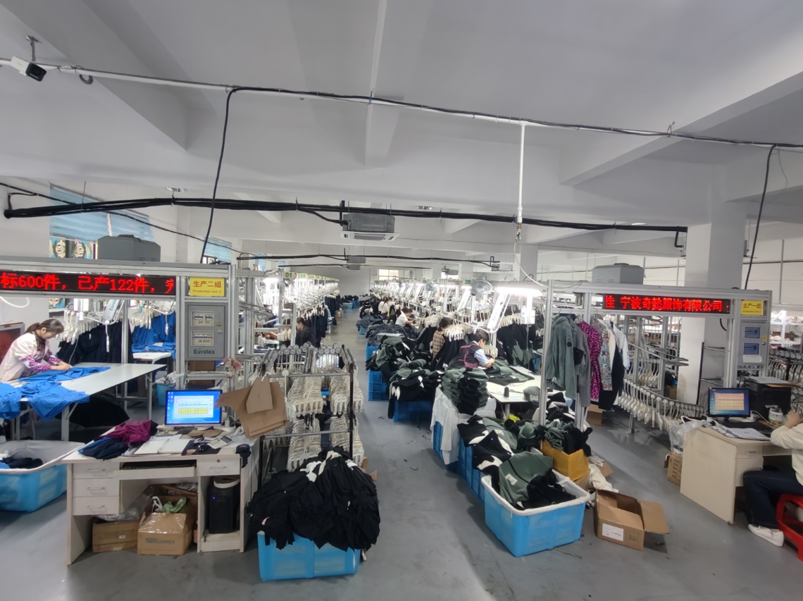 Tecidos reciclados, desempenho real: o passo da QIYI em direção a uma indústria esportiva mais verde